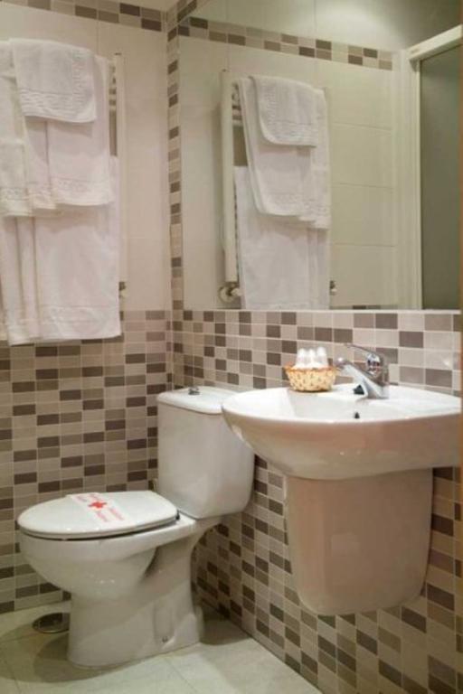 Hostal Colon Getafe Bilik gambar