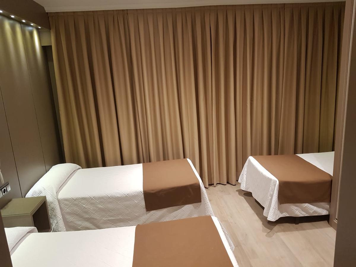 Hostal Colon Getafe Luaran gambar